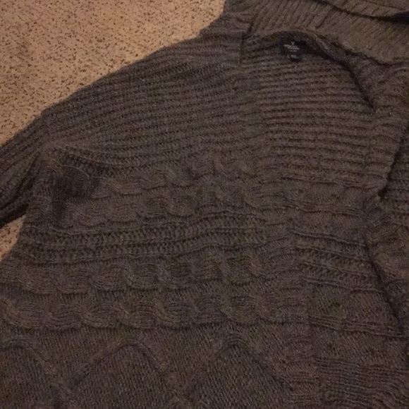 AE Cardigan Sweater Hoodie. - Picture 5 of 7